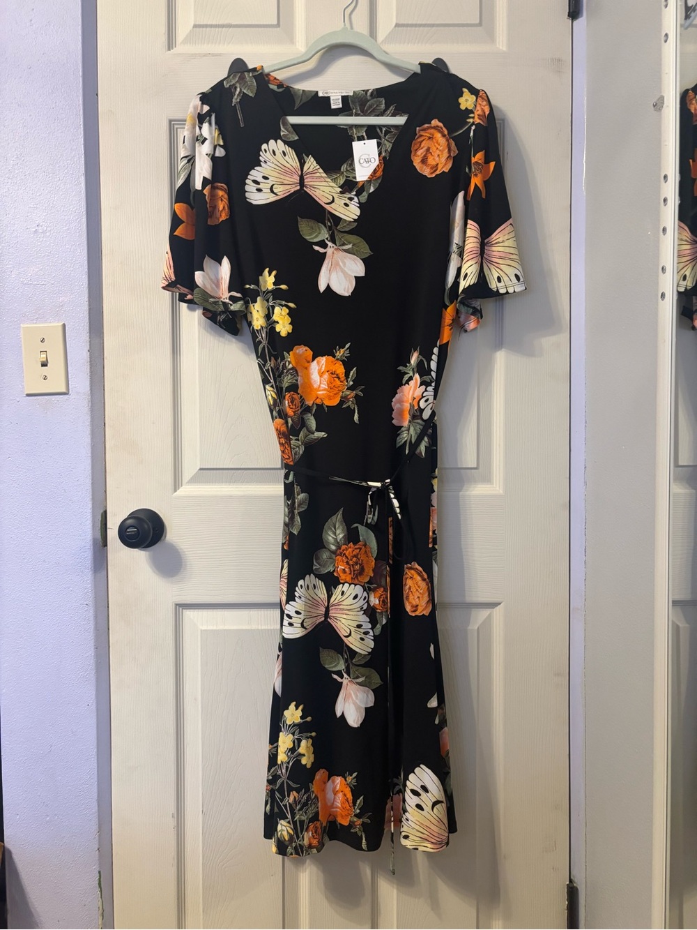 Woman’s 18-20W Cato dress